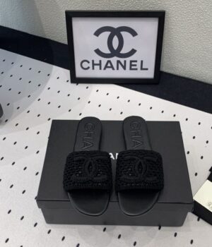 CHANEL Slides