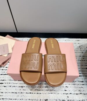 MIU MIU Slides
