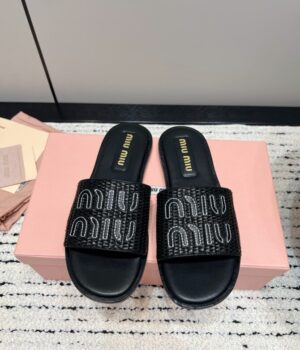 MIU MIU Slides