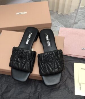 MIU MIU Slides