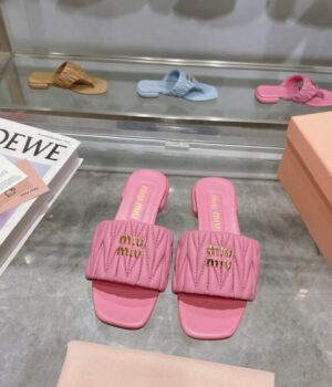 MIU MIU Slides