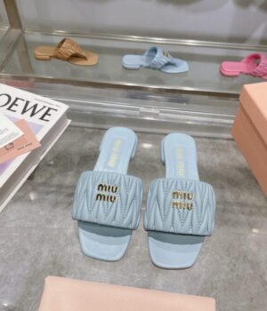 MIU MIU Slides