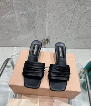 MIU MIU Slides