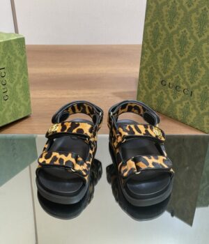 GUCCI Sandals