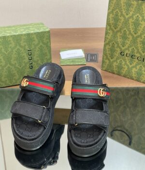GUCCI Sandals