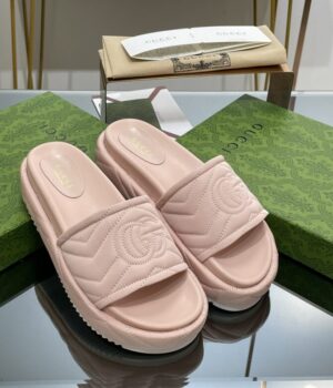 GUCCI Slides