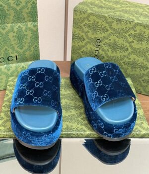 GUCCI Slides