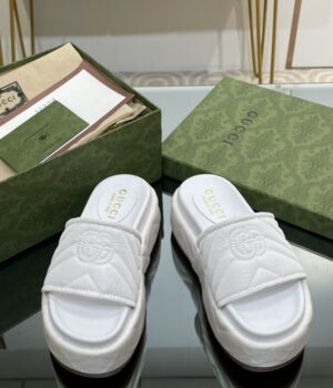 GUCCI Slides