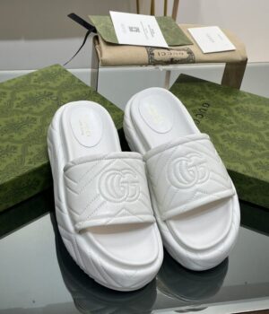 GUCCI Slides