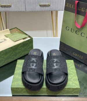 GUCCI Slides