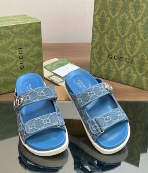 GUCCI Sandals