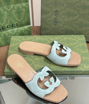 GUCCI Slides