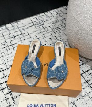 LV Slides