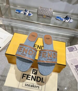 FENDI Slides