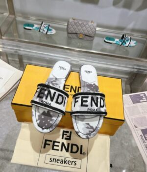 FENDI Slides