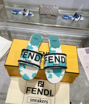 FENDI Slides
