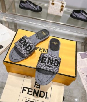 FENDI Slides