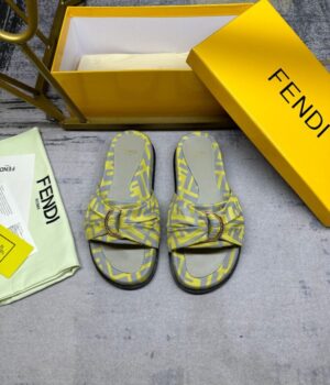 FENDI Slides