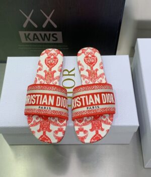 DIOR Slides
