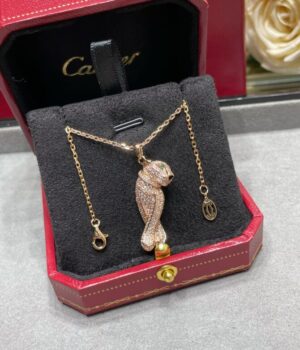 CARTIER Necklace