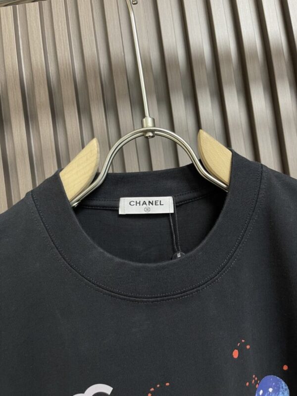 CHANEL T-Shirt - Image 3