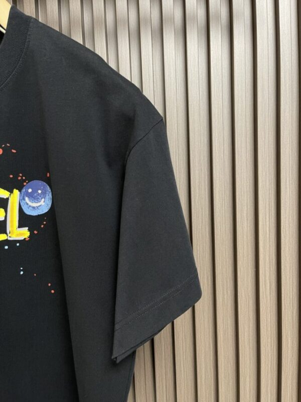 CHANEL T-Shirt - Image 4