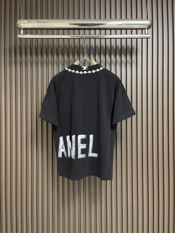 CHANEL T-Shirt - Image 2