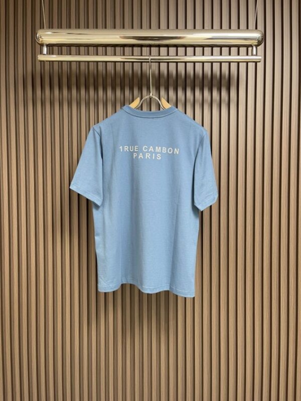 CHANEL T-Shirt - Image 2