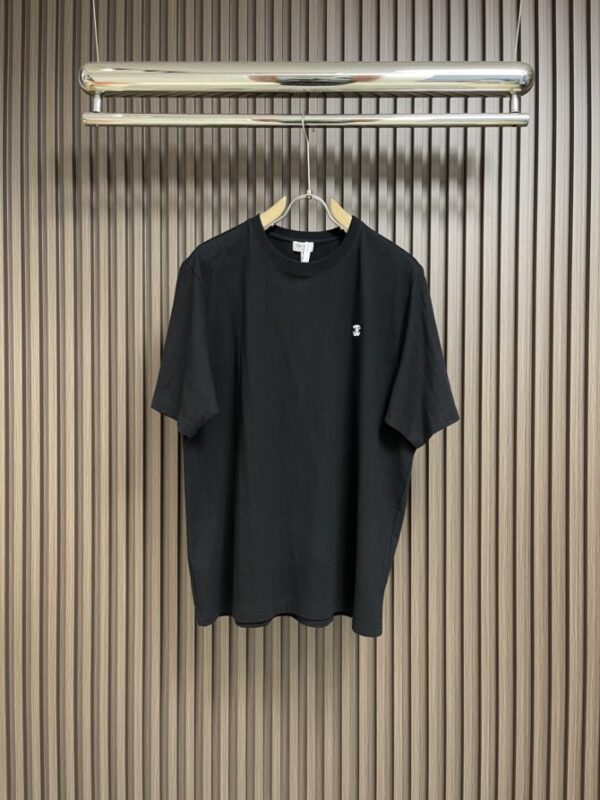 CHANEL T-Shirt