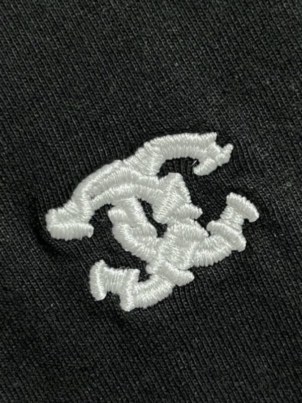 CHANEL T-Shirt - Image 4
