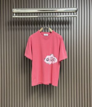 CHANEL T-Shirt