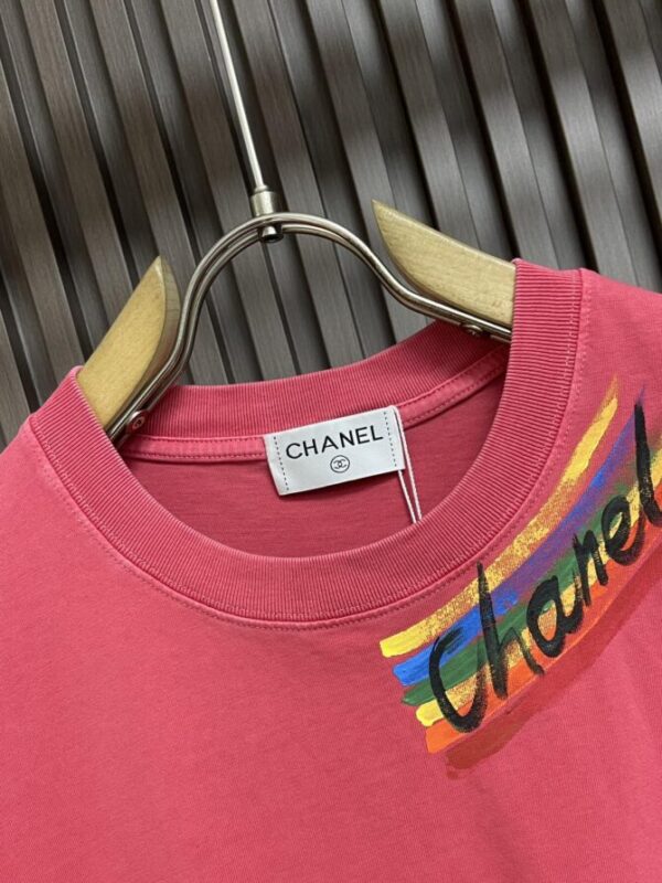 CHANEL T-Shirt - Image 5