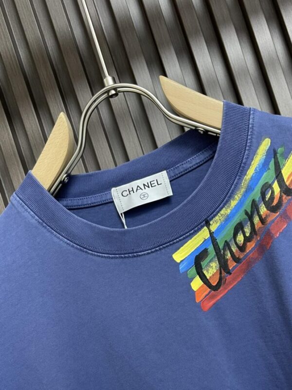 CHANEL T-Shirt - Image 4