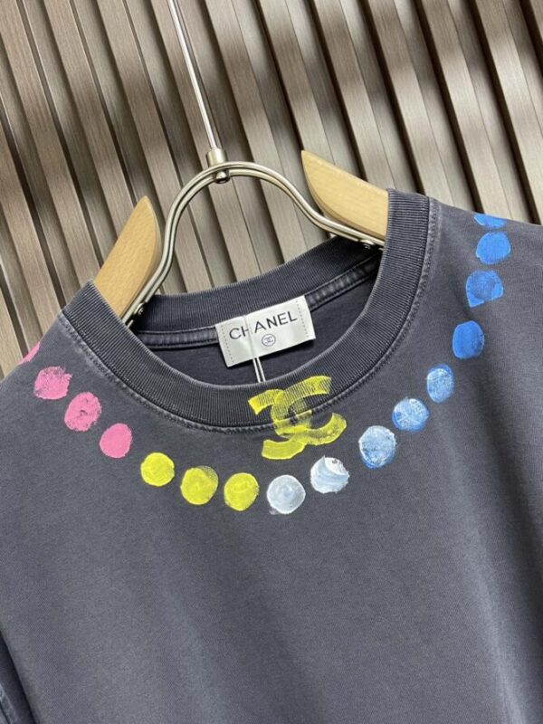 CHANEL T-Shirt - Image 5