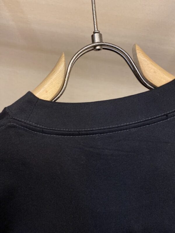CHANEL T-Shirt - Image 7