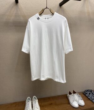 CHANEL T-Shirt