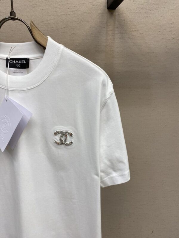 CHANEL T-Shirt - Image 4