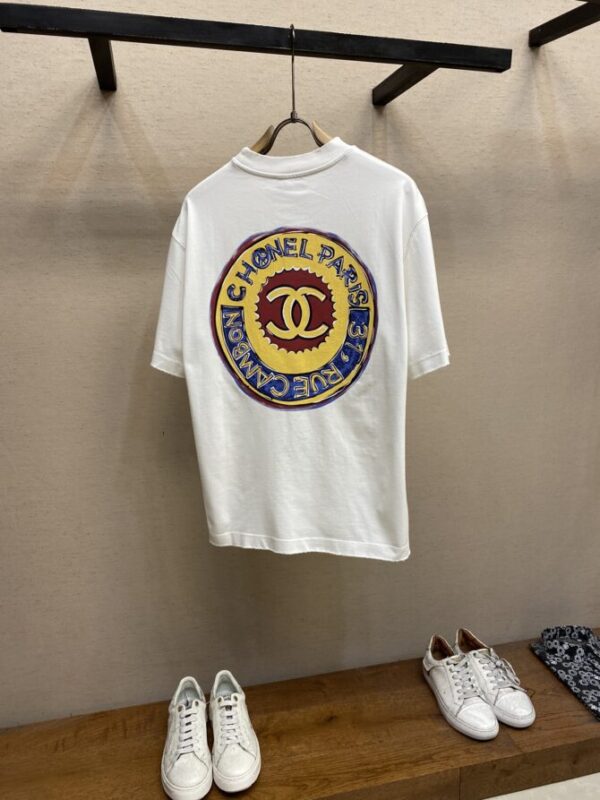 CHANEL T-Shirt - Image 2