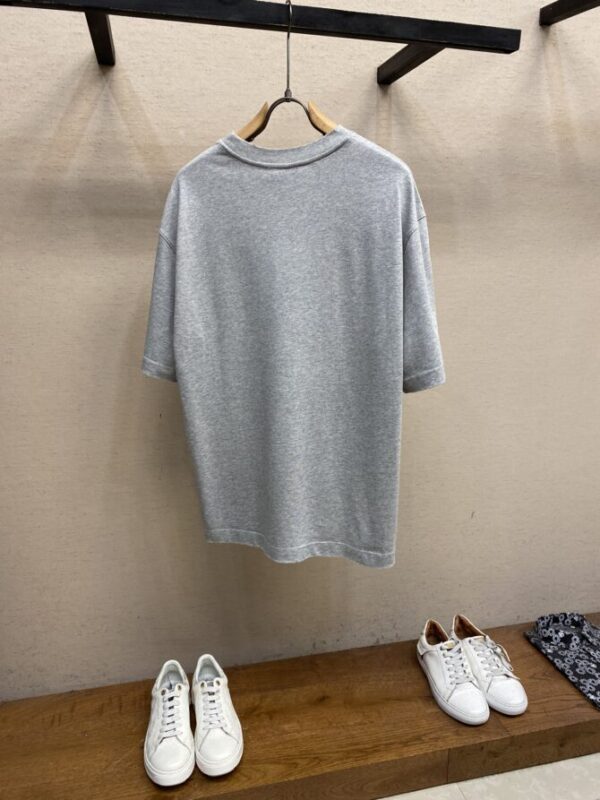 CHANEL T-Shirt - Image 2