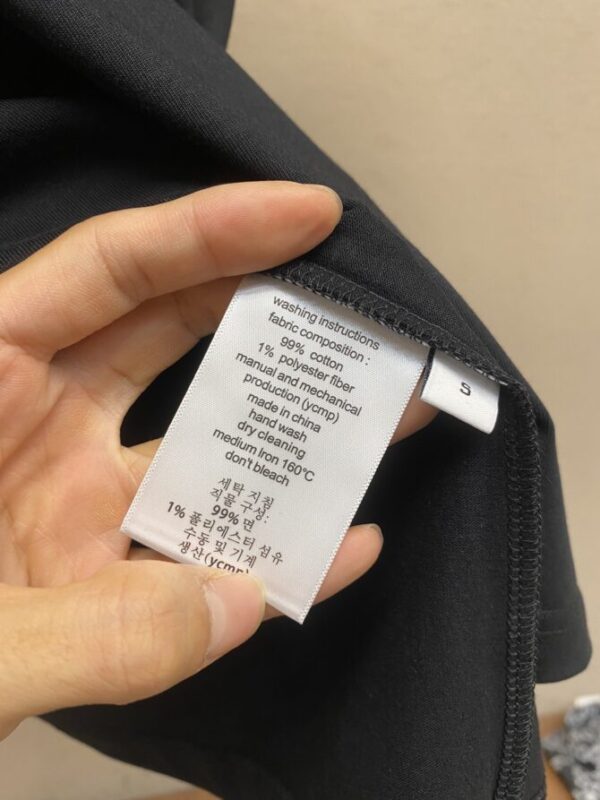 CHANEL T-Shirt - Image 7
