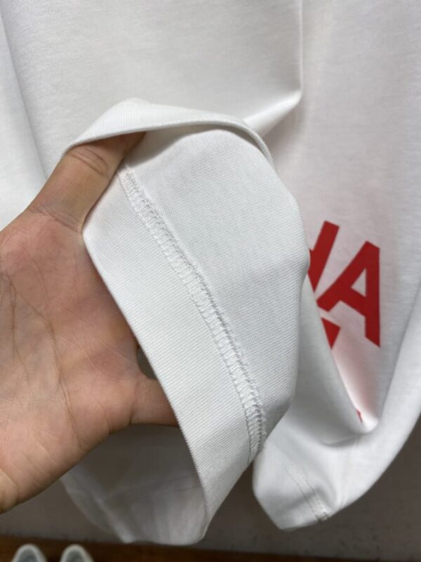 CHANEL T-Shirt - Image 7