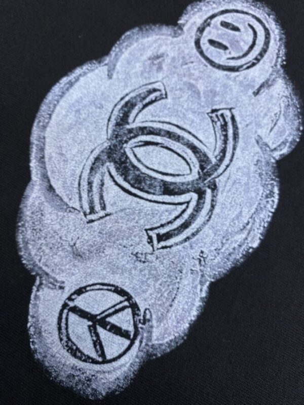 CHANEL T-Shirt - Image 4