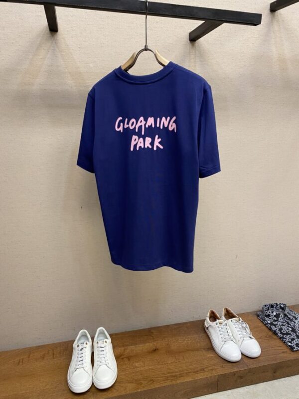 CHANEL T-Shirt - Image 2