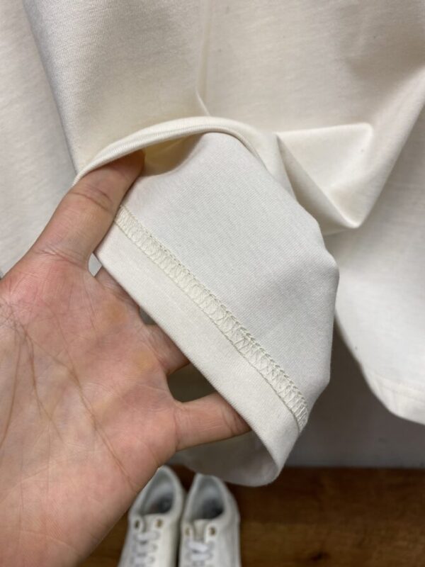 CHANEL T-Shirt - Image 6