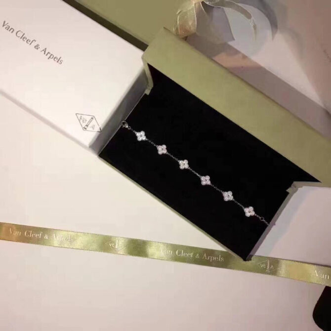 VCA Bracelet - Image 3
