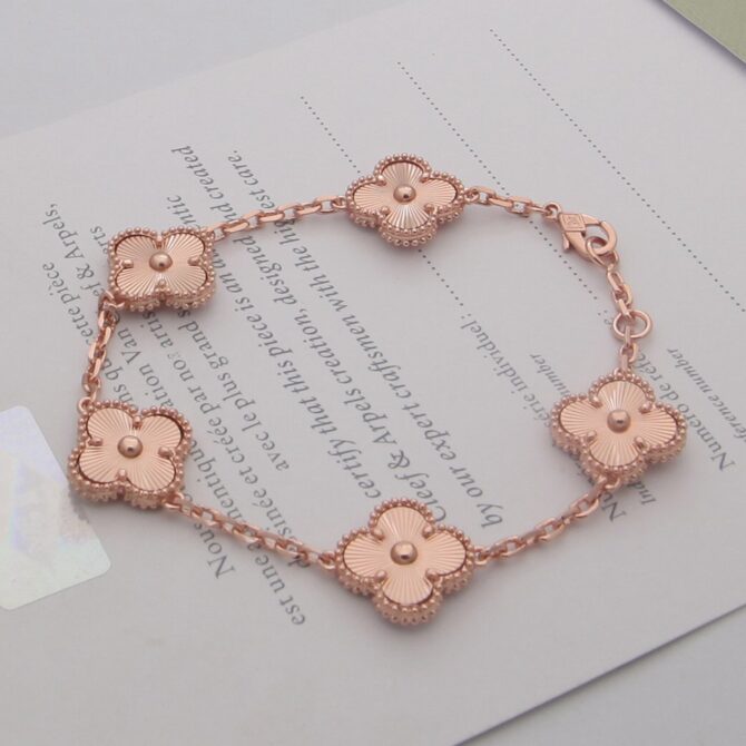 VCA Bracelet