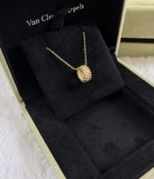 VCA Necklace