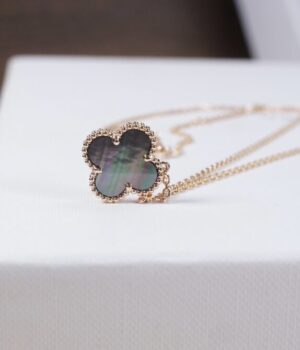 VCA Necklace