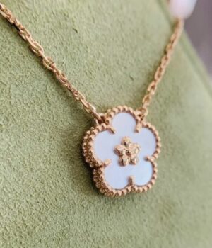 VCA Necklace