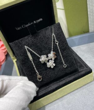 VCA Necklace
